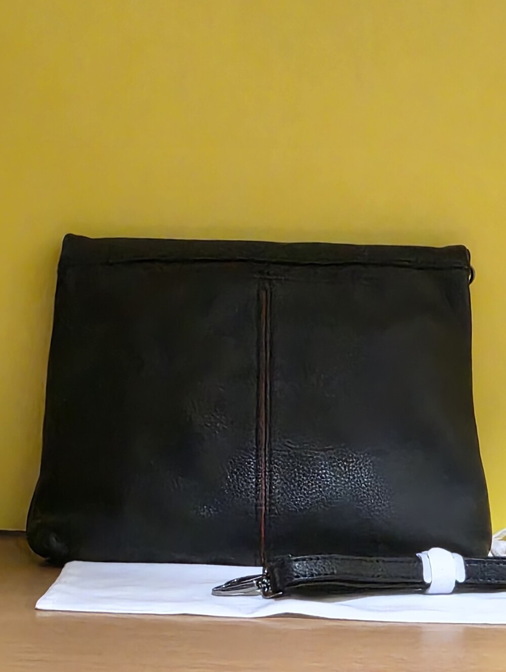 Hammitt MD Black Leather VIP - Picture 3 of 6
